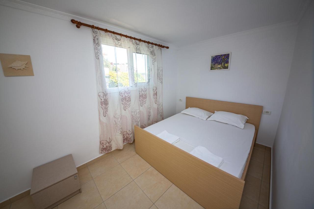 Himara Apartments Bagian luar foto