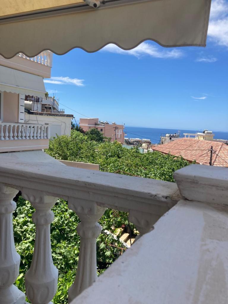 Himara Apartments Bagian luar foto